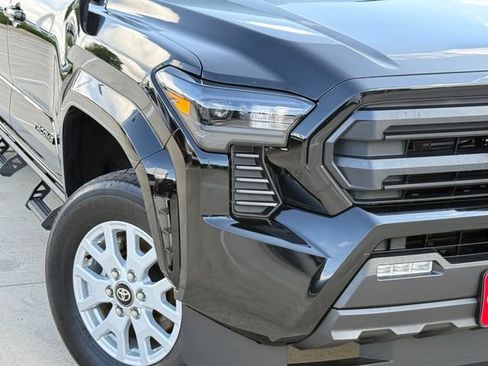 Used 2024 Toyota Tacoma SR5 RWD image 3