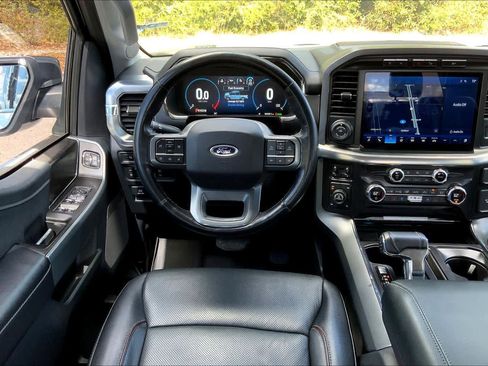 Used 2021 Ford F150 Lariat image 4