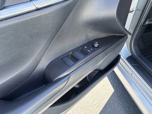 Used 2022 Toyota Camry LE FWD image 22