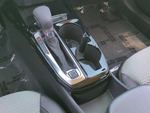 New 2026 Chevrolet Trax LT FWD image 18