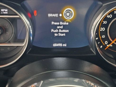 Used 2023 Jeep Gladiator Overland AWD/4WD image 24