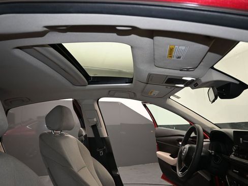 Certified 2023 Honda Accord EX image 17