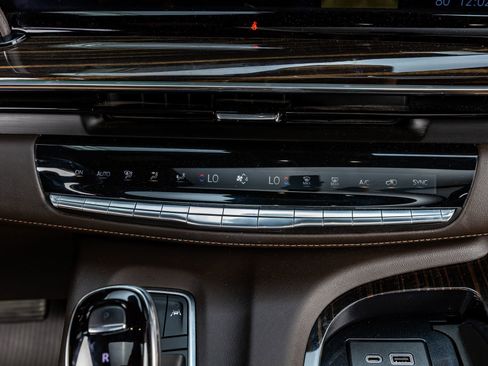 Used 2023 Cadillac Escalade Sport w/ Touring Package image 23