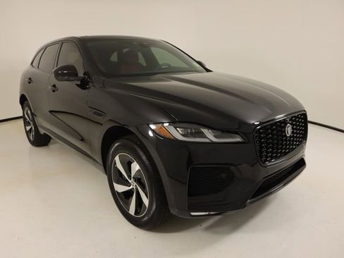 Used 2026 Jaguar F-PACE R-Dynamic S AWD/4WD image 7