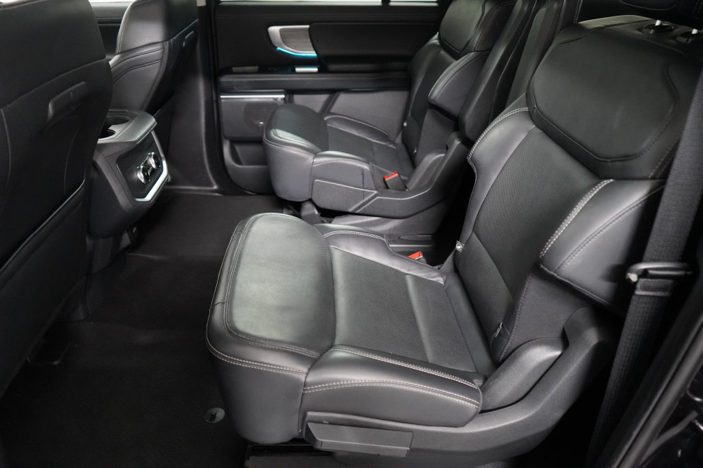Certified 2025 Ford Expedition Max Platinum AWD/4WD image 20