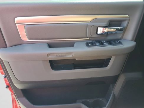 Used 2019 RAM 1500 Big Horn AWD/4WD image 17