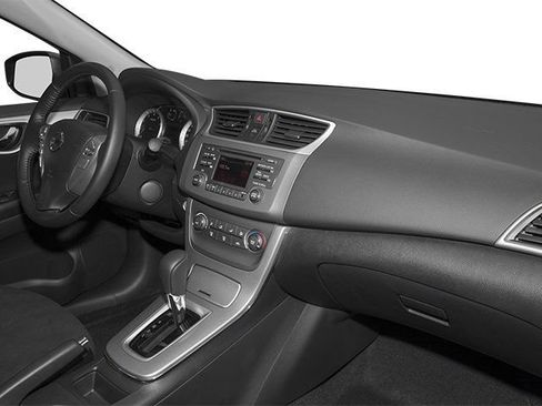 Used 2014 Nissan Sentra SV FWD image 21