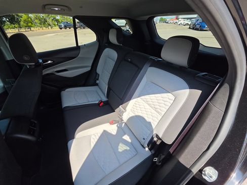 Used 2020 Chevrolet Equinox LS w/ LS Convenience Package FWD image 13