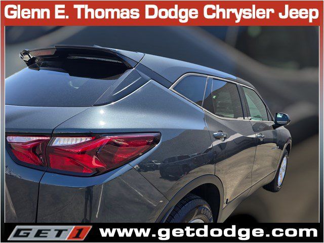 Used 2019 Chevrolet Blazer LT FWD image 12