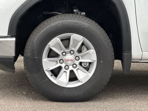 Used 2025 GMC Sierra 1500 Pro w/ Pro Value Package image 25