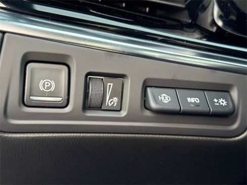 New 2025 Cadillac XT6 Sport w/ Technology Package image 29