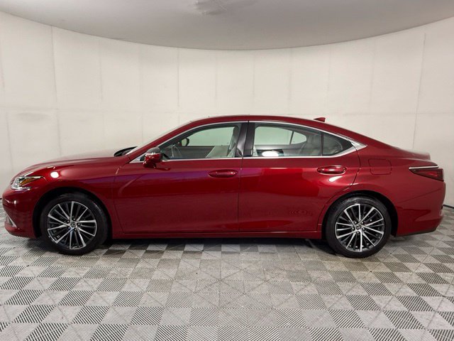 Used 2025 Lexus ES 350 w/ Premium Package FWD image 3