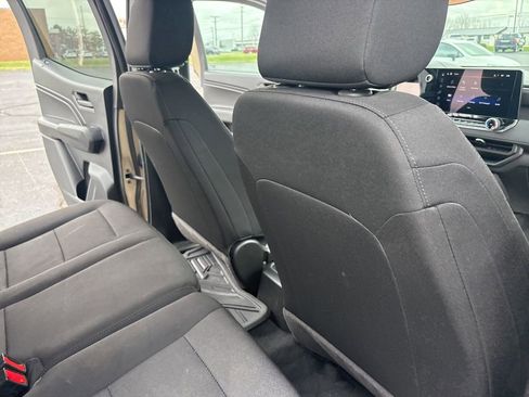 Used 2024 Chevrolet Colorado W/T RWD image 27