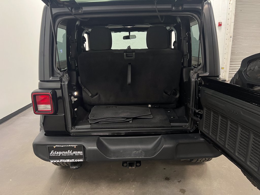 Used 2018 Jeep Wrangler Sport AWD/4WD image 23
