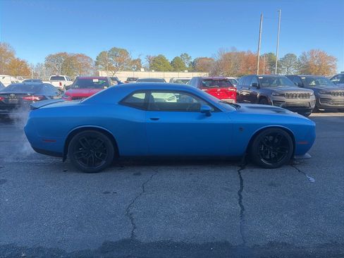 Used 2018 Dodge Challenger SRT Hellcat image 8