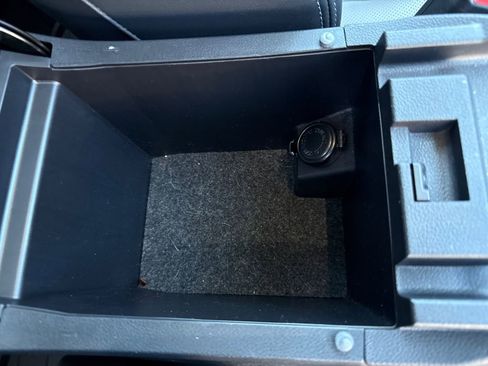 Used 2023 Subaru Outback Limited image 15