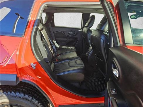 Used 2021 Jeep Cherokee Trailhawk w/ Sun, Sound & Nav Group image 11