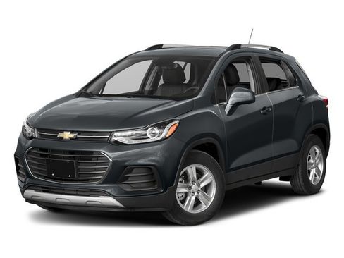 Used 2018 Chevrolet Trax LT w/ LT Convenience Package FWD image 2