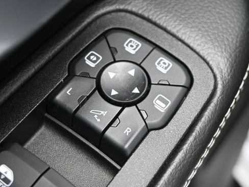 Used 2025 RAM 2500 Big Horn image 13