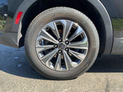 Used 2024 Buick Envision Preferred AWD/4WD image 26