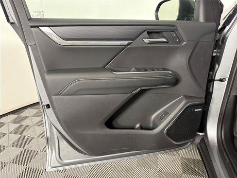 New 2026 GMC Acadia Elevation w/ Black Edition FWD image 8