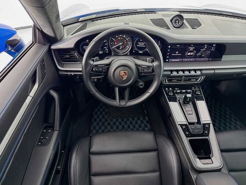 Used 2024 Porsche 911 Carrera image 25