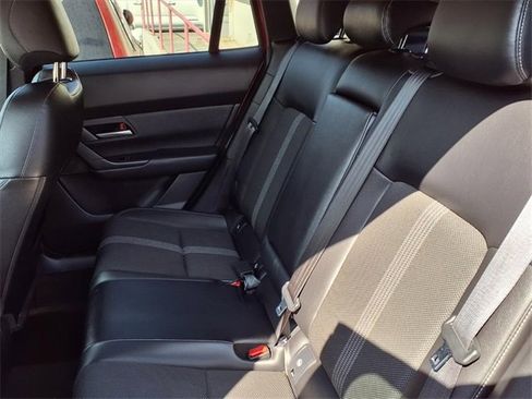 Used 2024 MAZDA CX-50 AWD 2.5 S w/ Preferred Package image 8