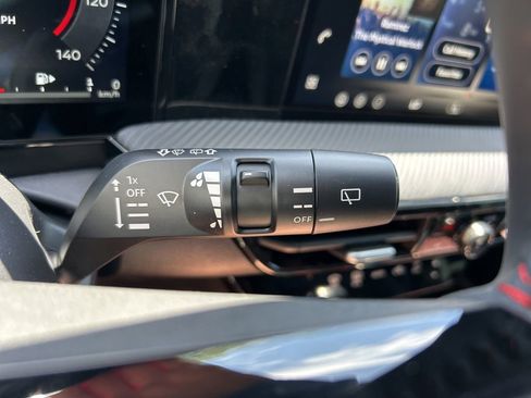 New 2026 Nissan Kicks SR FWD image 28