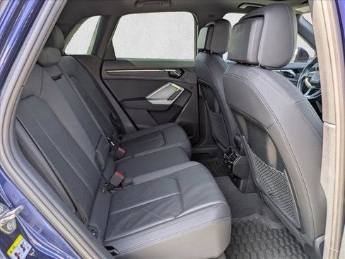 Used 2022 Audi Q3 2.0T Premium w/ Convenience Package image 19