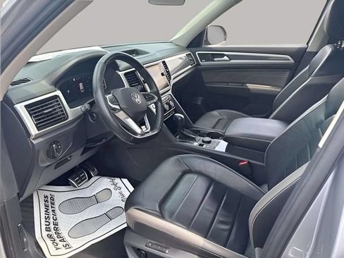 Used 2023 Volkswagen Atlas SEL Premium AWD/4WD image 28