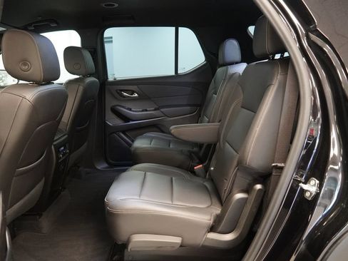 Used 2023 Chevrolet Traverse LT AWD/4WD image 26