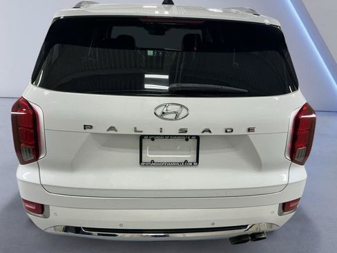 Used 2020 Hyundai Palisade Limited FWD image 3