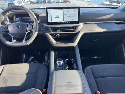 New 2026 Ford Explorer Tremor w/ Tremor Convenience Package image 29