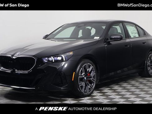 New 2026 BMW 530i w/ M Sport Package RWD image 1