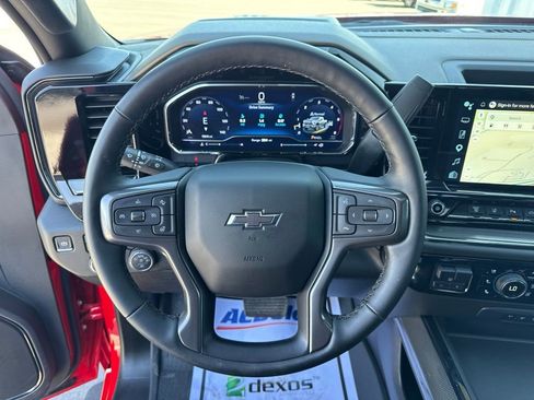 Used 2025 Chevrolet Silverado 2500 ZR2 w/ Technology Package AWD/4WD image 24