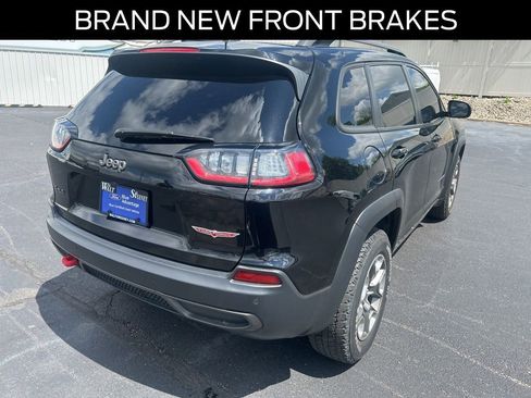 Used 2019 Jeep Cherokee Trailhawk AWD/4WD image 6