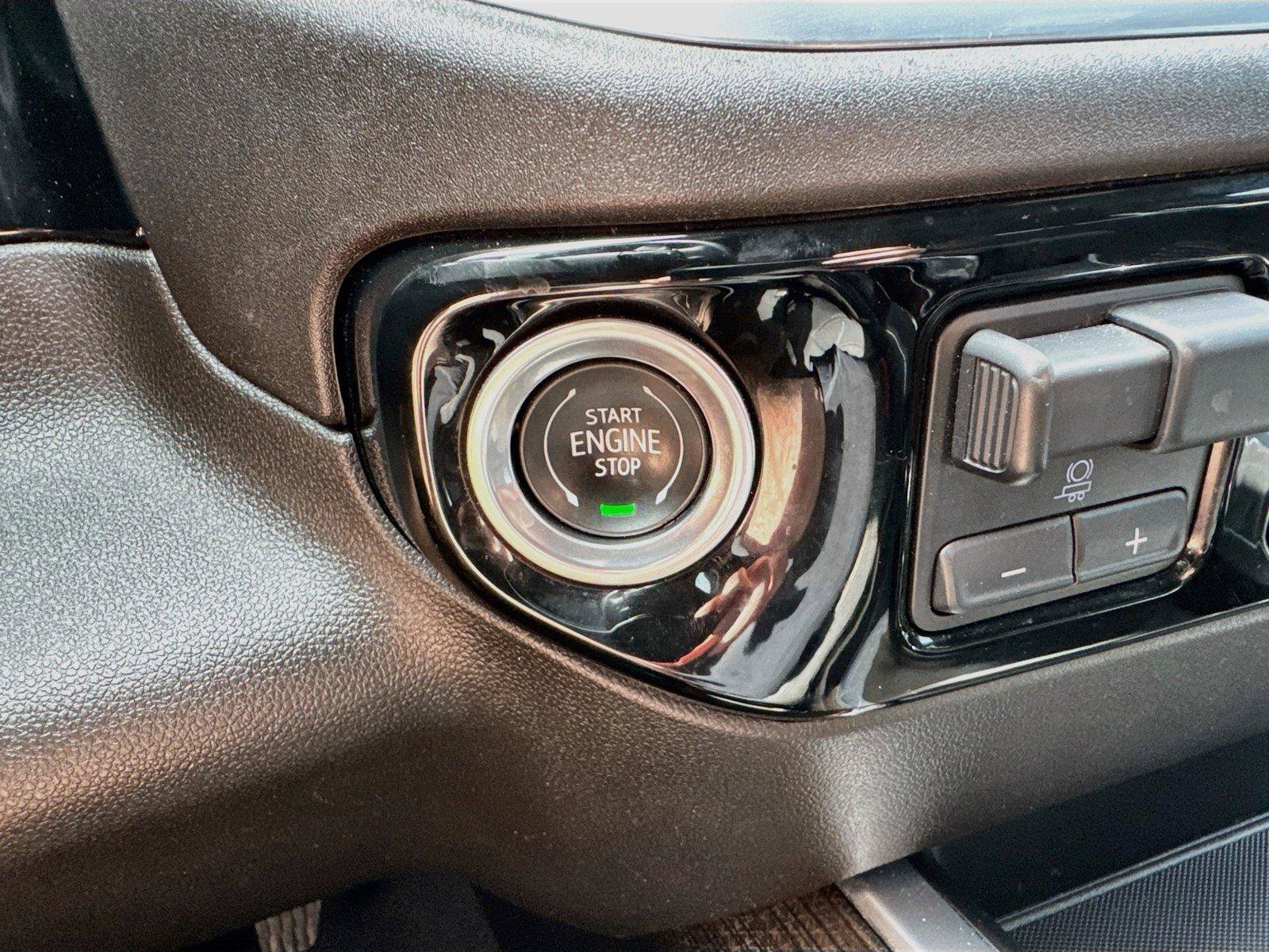 Used 2024 Chevrolet Silverado 1500 RST RWD image 20