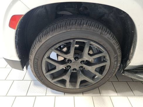 Used 2022 Chevrolet Tahoe LT RWD image 8