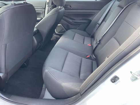 Used 2025 Nissan Altima 2.5 S image 10