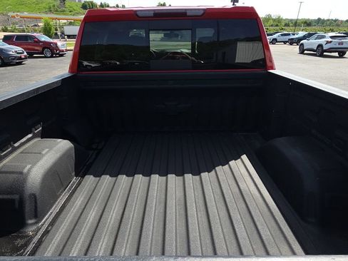 Used 2020 Chevrolet Silverado 1500 RST AWD/4WD image 8