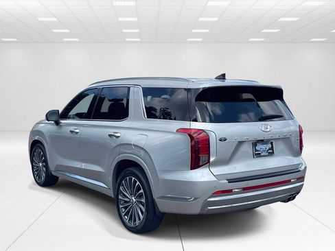 Used 2024 Hyundai Palisade Calligraphy AWD/4WD image 4