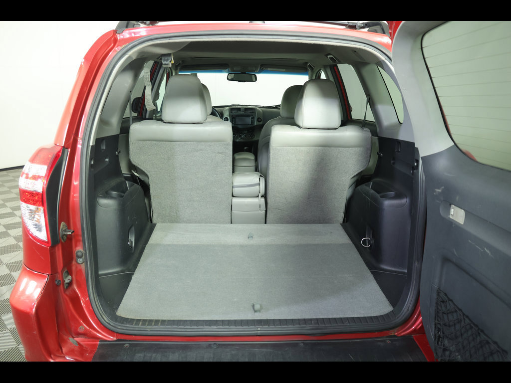 Used 2012 Toyota RAV4 Limited w/ Navigation Value Pkg AWD/4WD image 8