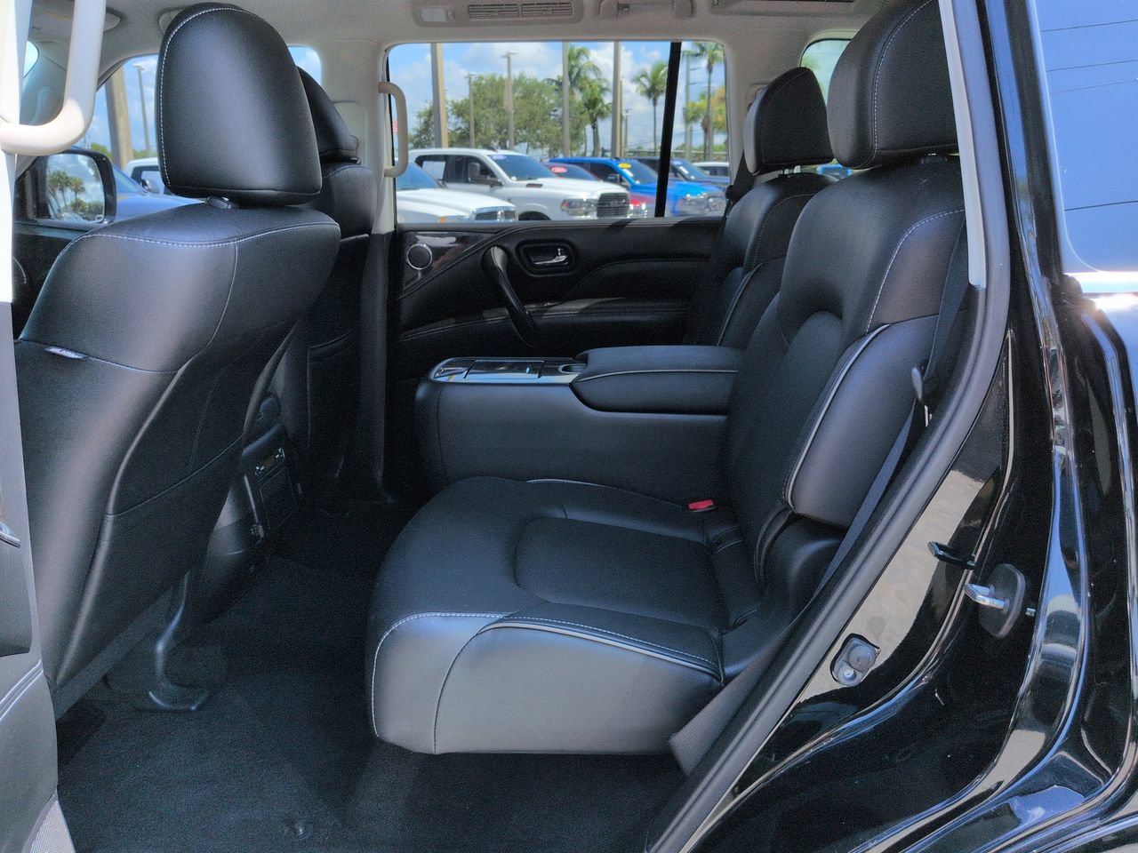 Used 2021 INFINITI QX80 Luxe w/ All-Season Package RWD image 14