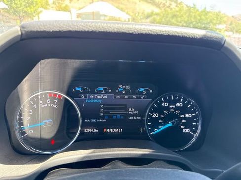 Used 2022 Ford F250 Lariat w/ Lariat Value Package AWD/4WD image 22