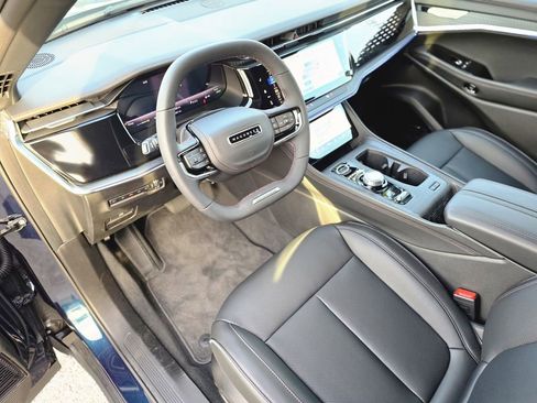 Used 2025 Jeep Wagoneer S Limited image 21