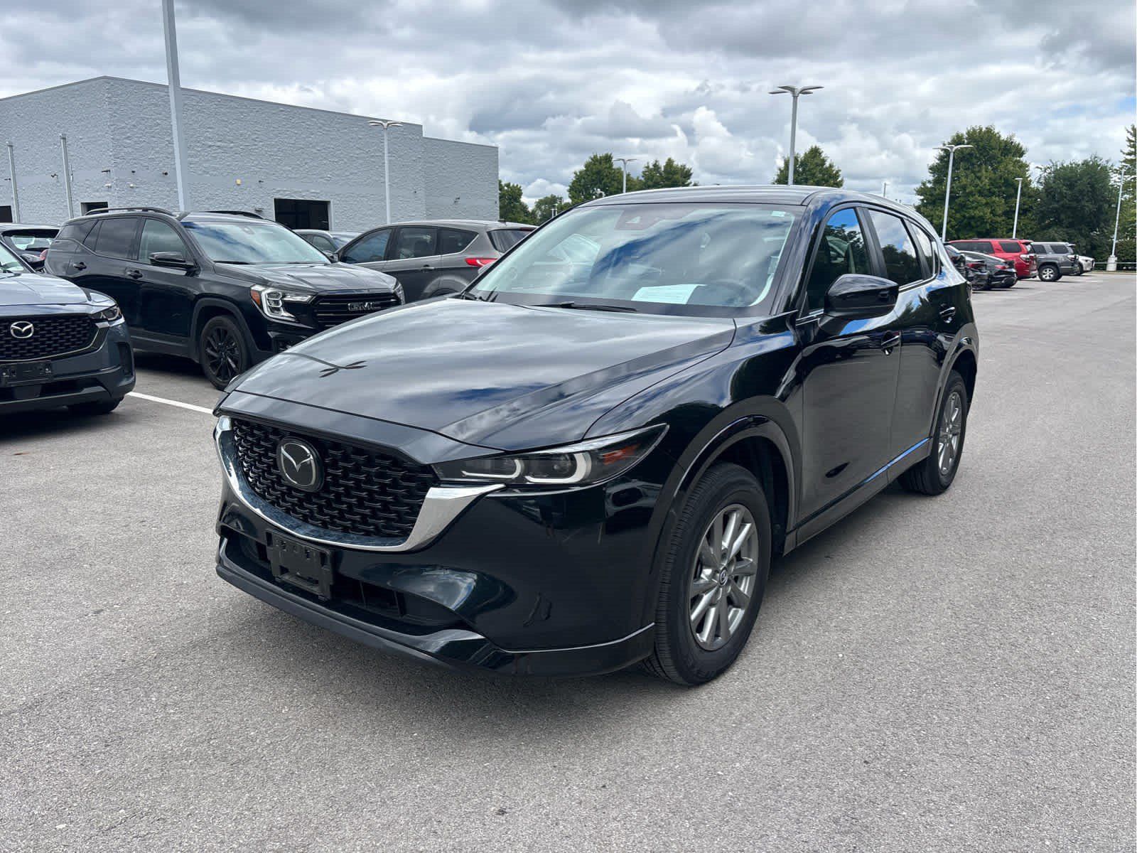 Used 2024 MAZDA CX-5 AWD 2.5 S w/ Select Package image 2
