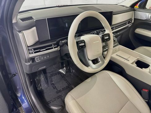 Used 2026 Hyundai Santa Fe SEL AWD/4WD image 17
