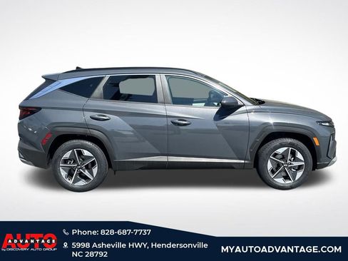 Used 2025 Hyundai Tucson SEL image 2