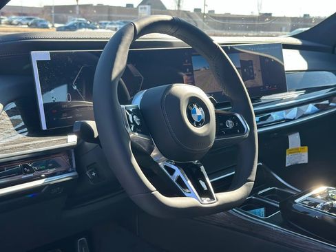 New 2026 BMW 760i xDrive AWD/4WD image 17