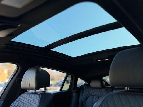 Used 2023 BMW X6 xDrive40i w/ M Sport Package image 51